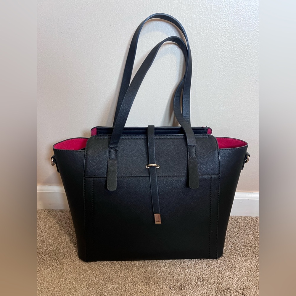 Brand new - 3 piece Black leather bucket purse set - Picture 3 of 8